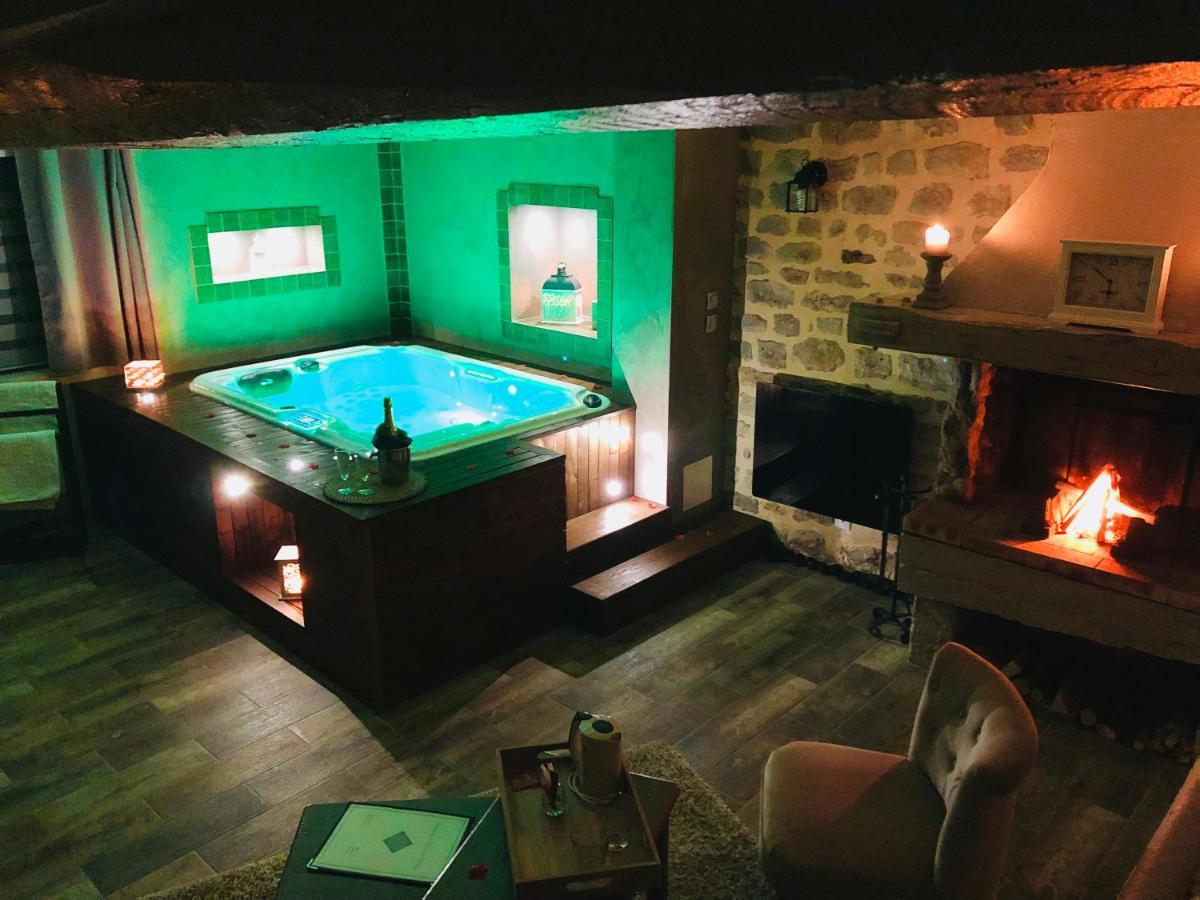 Domaine De Vandenesse Et Spa Esterno foto
