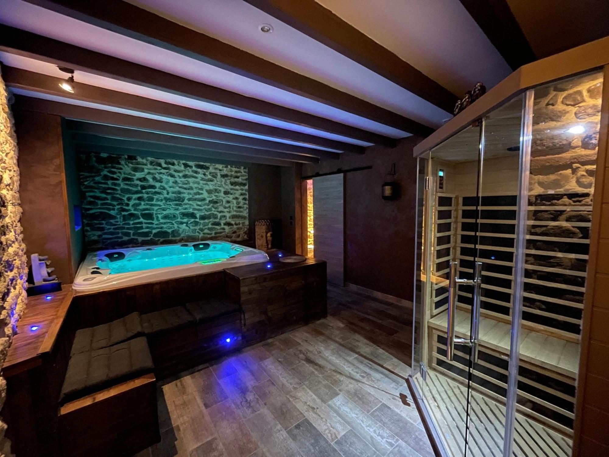 Domaine De Vandenesse Et Spa Esterno foto