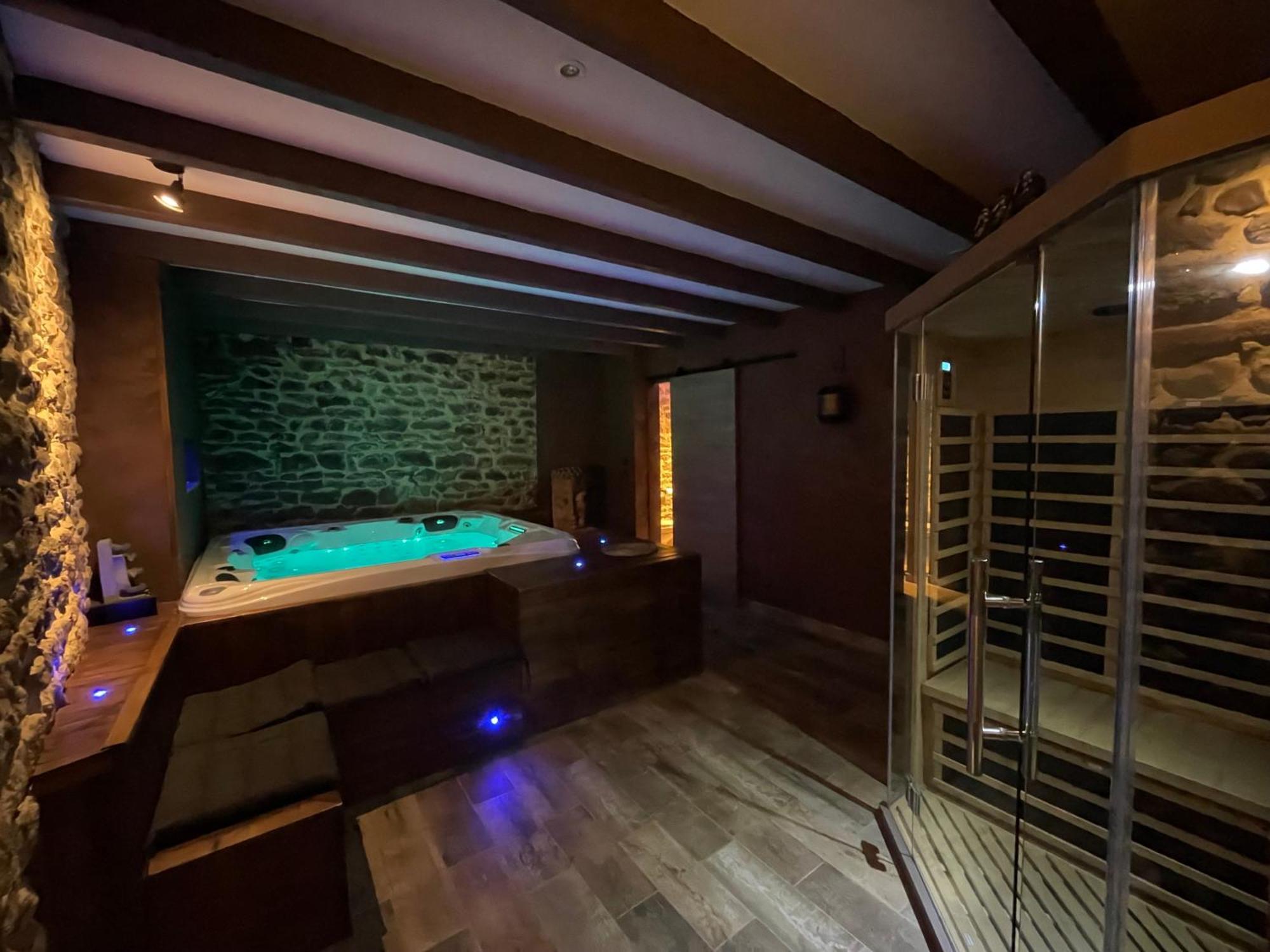 Domaine De Vandenesse Et Spa Esterno foto