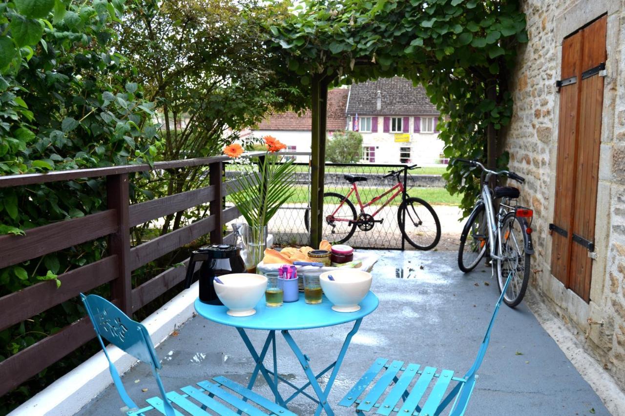 Domaine De Vandenesse Et Spa Esterno foto